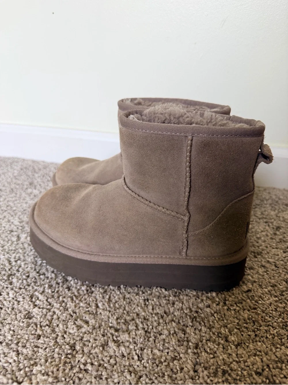 Ugg girls platform boots